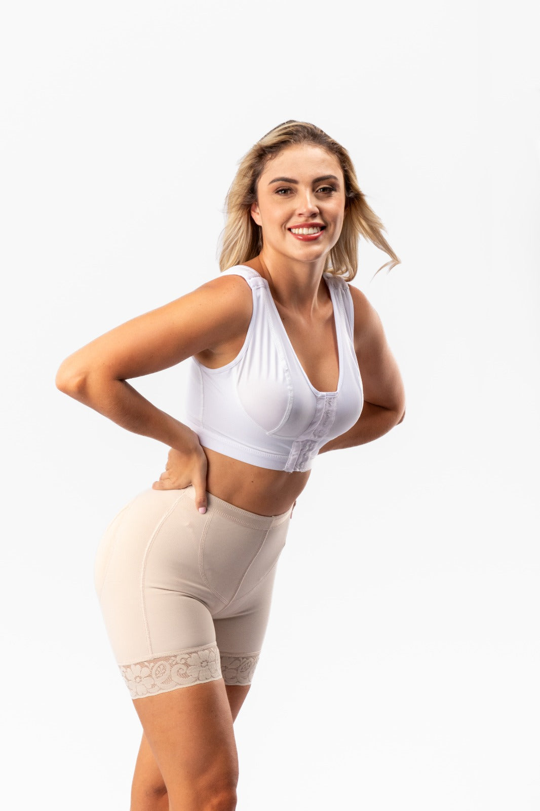COMBO 3 BODY Y 1 SHORT LEVANTA COLA TIRO CORTO - Fajisima